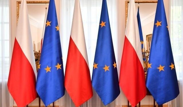 Bruselas plantea cerrar el procedimiento de infracción contra Polonia