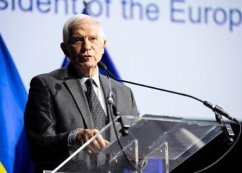 Borrell propone dirigir fondos europeos hacia Ucrania para impulsar la producción local de armas