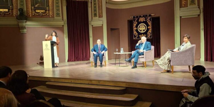 Borrell y Albares conmemoran el Día de Europa en el Ateneo de Madrid