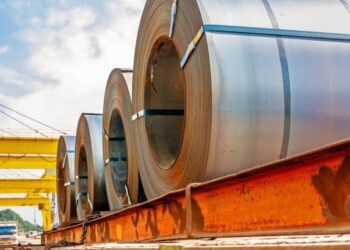 En 2023 el valor total del comercio de materias primas fue de 165.000 millones de euros