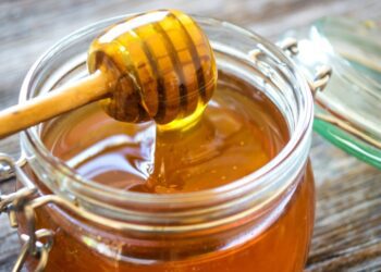 En 2023, la UE importó miel por un valor de 359,3 millones de euros