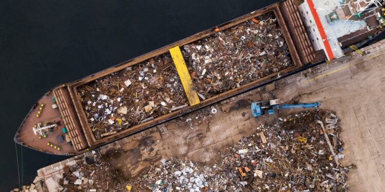 En 2023 las exportaciones de materias reciclables de la UE ascendieron a 39,3 millones de toneladas