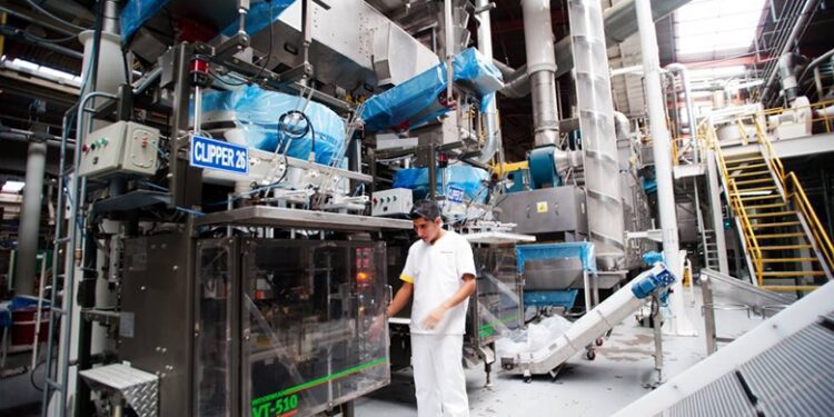 La Comisión aprueba un plan de ayuda estatal francés de 4.000 millones para descarbonización del sector manufacturero