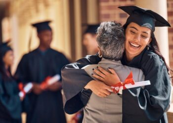 El 43% de la población de la UE tenía educación superior en 2023