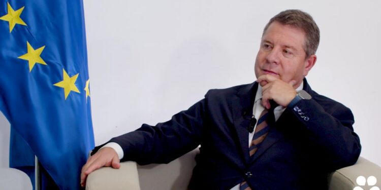 García-Page: «El mayor riesgo en las próximas elecciones es la entrada de un grupo que quiera desmontar la UE desde dentro»