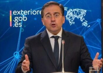 Albares asume que no habrá un acuerdo sobre Gibraltar antes de las elecciones británicas