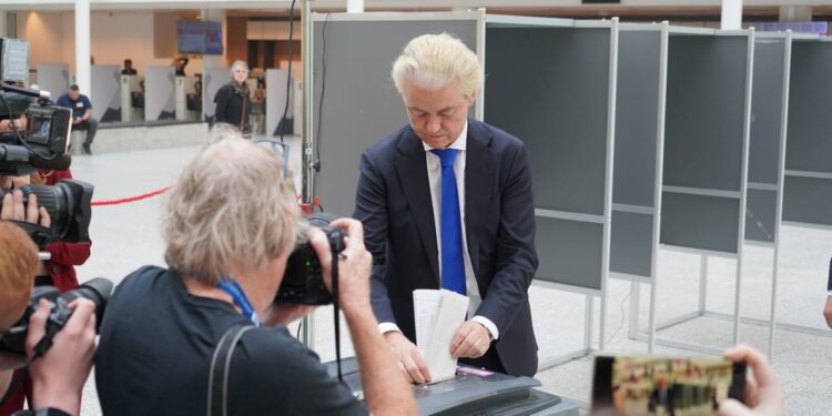 Arrancan las elecciones europeas en Países Bajos marcadas por la presencia de la extrema derecha