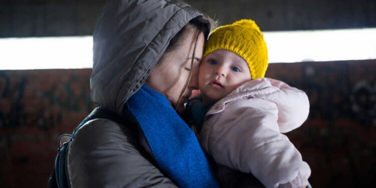 Países UE ya dan protección temporal a 4,2 millones de personas que huyeron de Ucrania