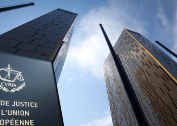 El TJUE reitera a España que haga indefinidos a empleados públicos que concatenan contratos temporales