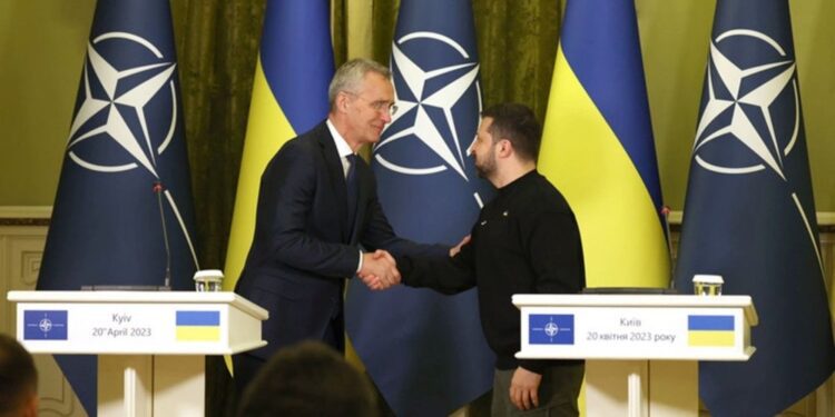 Ucrania confía en recibir el empujón definitivo para su incorporación a la OTAN por su 75 aniversario