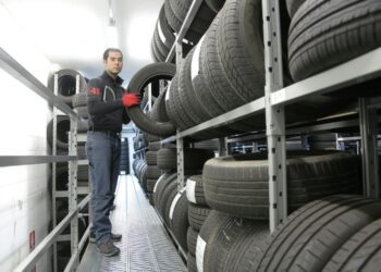 La Comisión hace nuevas investigaciones sobre el cártel de neumáticos