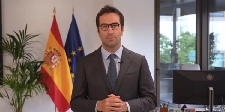 Carlos Cuerpo: El modelo económico español es fuerte y compatible con la responsabilidad fiscal»