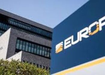 Coreper acuerda reforzar Europol en lucha contra tráfico inmigrantes