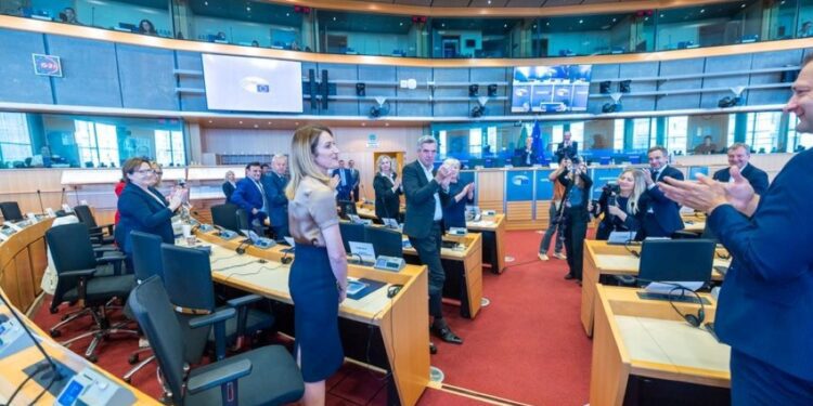 El PPE apoya la candidatura de Metsola y considera que debe seguir liderando el Parlamento Europeo