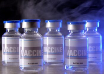 El Equipo Europa anuncia más de 750 millones de euros para el acelerador de producción de vacunas en África