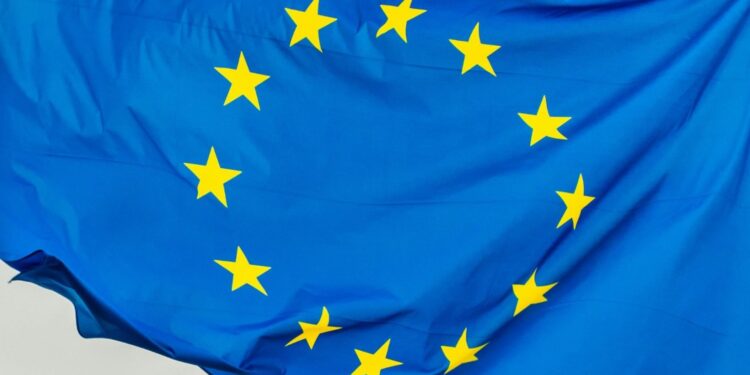 La UE inicia negociaciones de adhesión con Ucrania y Moldavia