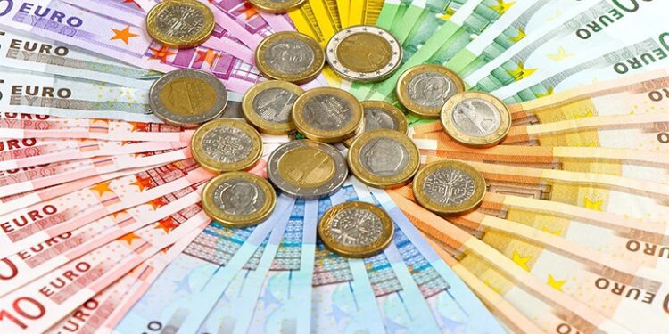 Bulgaria, Chequia, Hungría, Polonia, Rumanía y Suecia no cumplen los criterios para unirse a zona euro