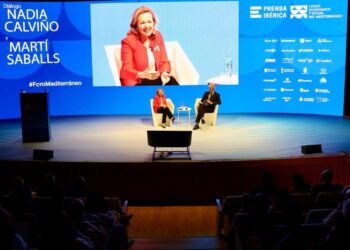 Calviño anuncia una reunión del BEI para financiar viviendas de protección oficial