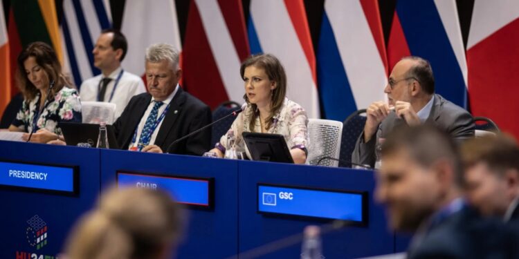 Los ministros de Medio Ambiente abordan la competitividad y la transición verde en Budapest