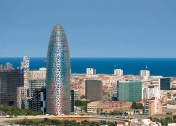 Rozman, nueva salida clave de Agbar, 6 meses después de Ángel Simón