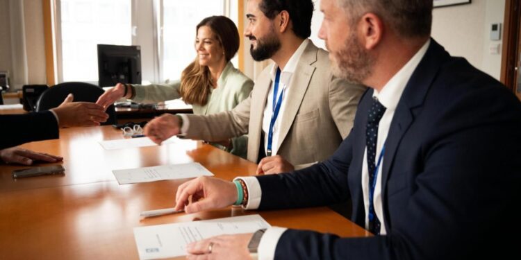 El partido de Alvise solicita su integración en el grupo Conservadores y Reformistas (ECR)