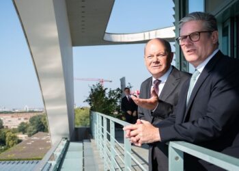 Scholz y Starmer anuncian un acuerdo para revitalizar las relaciones de Reino Unido con la UE
