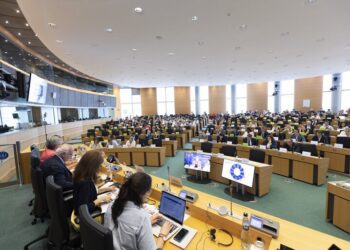 AGENDA: El nuevo Parlamento retoma la actividad