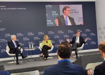 FORO LA TOJA, UNA TRAVESÍA DE LIBERTAD Y RESPETO