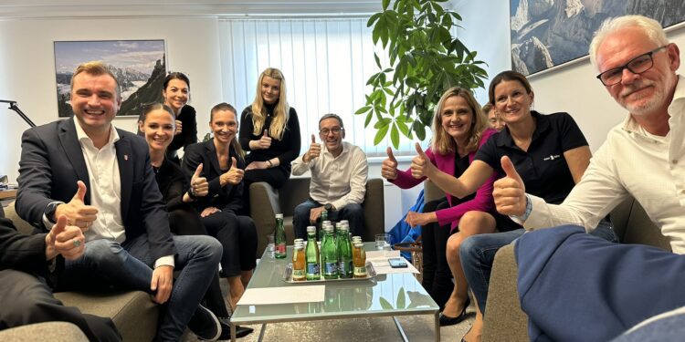 Histórico triunfo de la ultraderecha en Austria