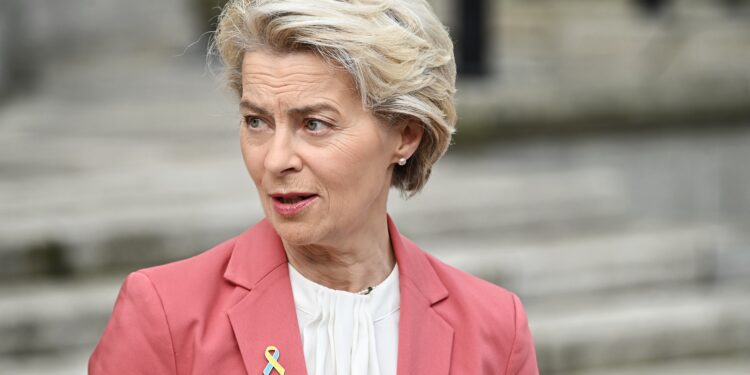 Von der Leyen critica la falta de mujeres en las nominaciones para su Colegio de Comisarios