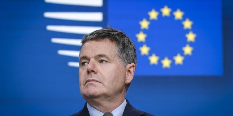 Donohoe viaja a Londres para “fortalecer los sólidos lazos entre el Reino Unido y la zona euro”