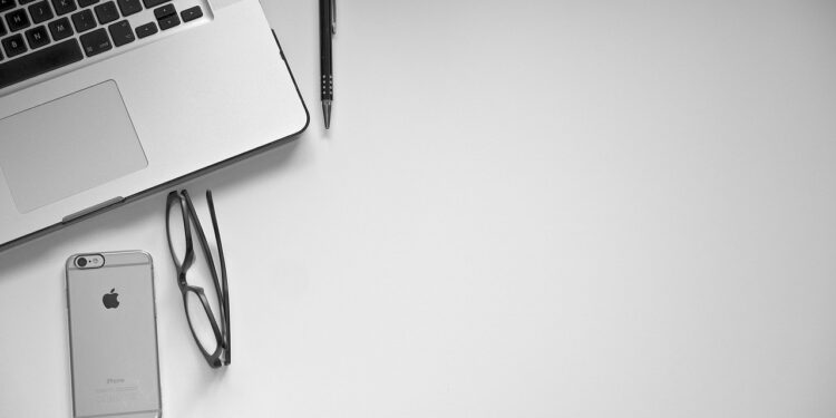 La Comisión inicia trámites para especificar las obligaciones de interoperabilidad de Apple