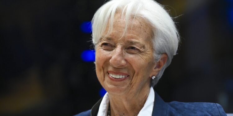 El BCE reduce los tipos de interés en 0,25 puntos y prevé un repunte de la inflación en la última parte del año