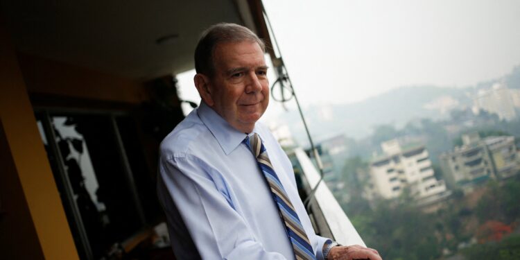 Borrell califica el exilio de Edmundo González a España como “un día triste para la democracia”