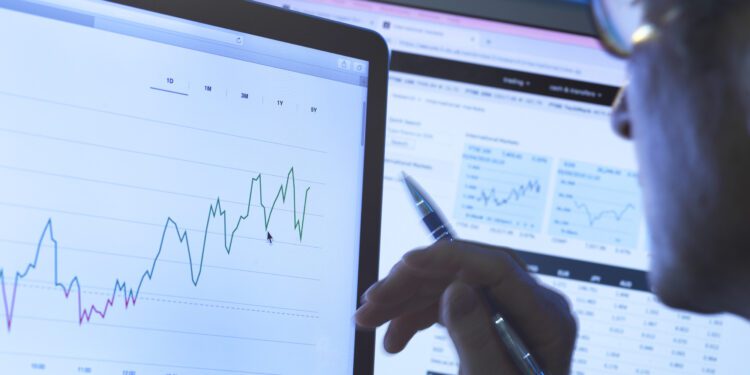 Bruselas lleva a cabo inspecciones antimonopolio sin previo aviso en el sector de servicios financieros