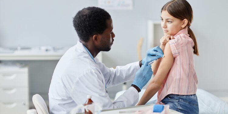 La Comisión amplía la autorización de la vacuna Mpox a los adolescentes