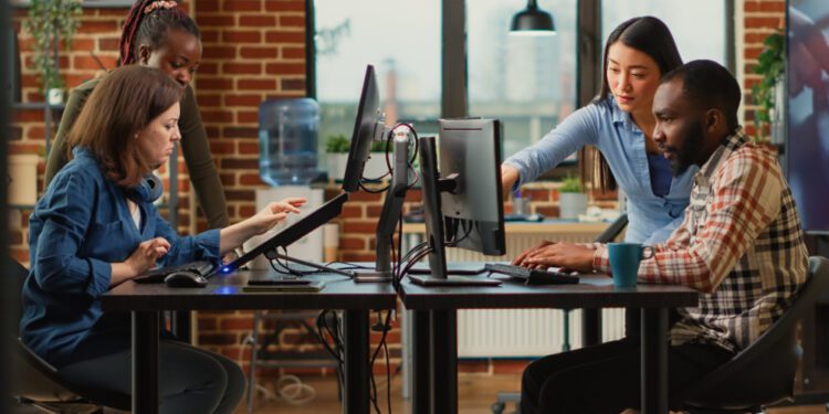 En el segundo trimestre de 2024 la tasa de empleo de la UE se situó en un 75,8%