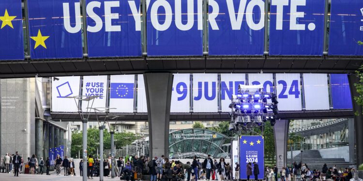 El Eurobarómetro desvela las razones detrás de la abstención en las elecciones comunitarias: desconfianza en la política y apatía ciudadana