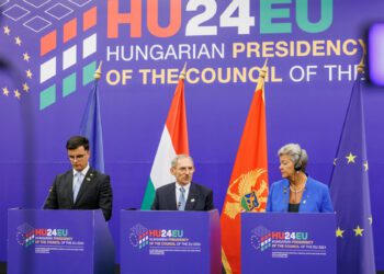 La UE y los Balcanes Occidentales reiteran su compromiso de reforzar la protección de las fronteras y luchar contra el tráfico ilícito de migrantes