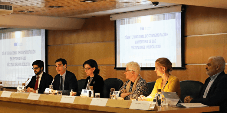 La Representación de la Comisión Europea acoge un acto en Memoria de las Víctimas del Holocausto