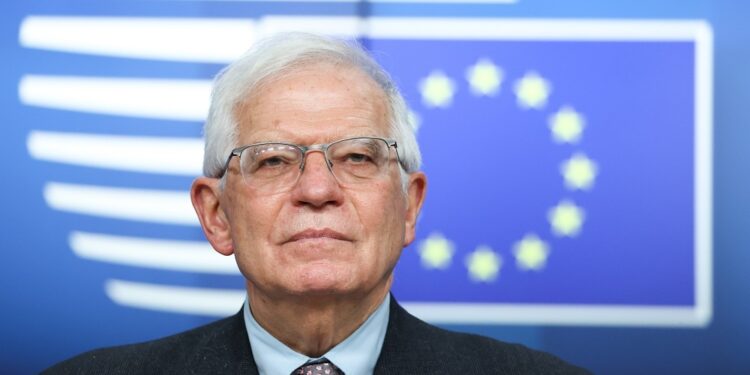 La UE envía 1180 miembros de personal de rescate a Turquía