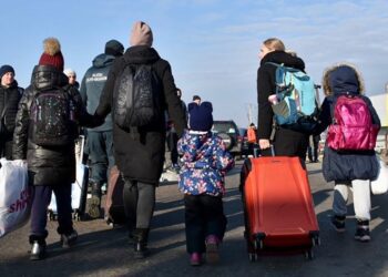 Dificultades de las personas que huyen de Ucrania en la UE