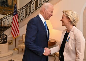 Ursula von der Leyen visitará Estados Unidos y Canadá