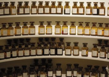 La Comisión realiza inspecciones en varias empresas del mundo de las fragancias