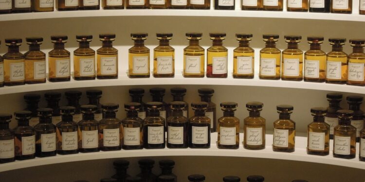 La Comisión realiza inspecciones en varias empresas del mundo de las fragancias