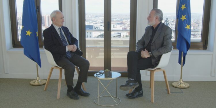 PEDRO GUILLÉN: “ME GUSTA LA PALABRA “ESPACIO EUROPEO” PORQUE EN EL MUNDO DE HOY NO HAY PAREDES”.