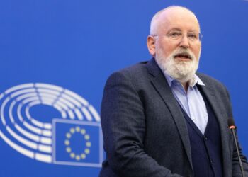 Cerca del acuerdo para el fin de los coches de combustión