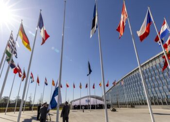 Finlandia entra oficialmente en la OTAN