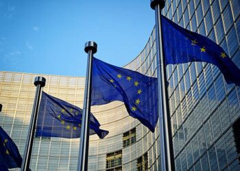 La Comisión inicia la primera fase de consulta de los interlocutores sociales europeos sobre una posible revisión de la Directiva sobre los comités de empresa europeos.