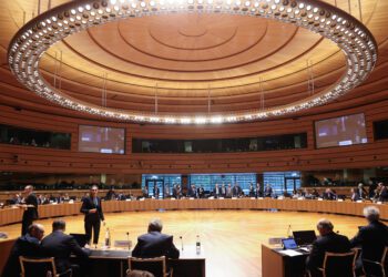 El ECOFIN impulsa la recuperación económica de Kiev, la financiación climática y la cooperación fiscal internacional